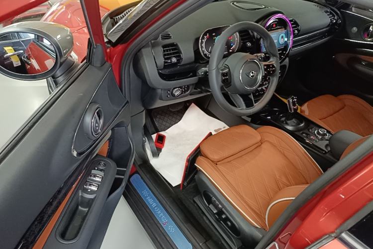 Used MINI Clubman 2023 Revised 2.0T COOPER S Connoisseur Driver Seat