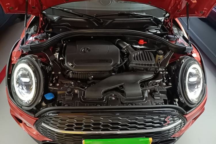 Used MINI Clubman 2023 Revised 2.0T COOPER S Connoisseur Engine Bay