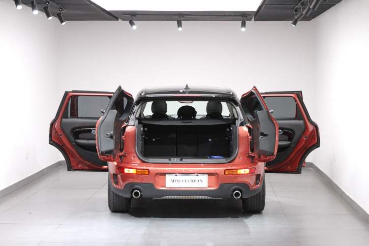 Used MINI Clubman 2023 2.0T COOPER S Limited Edition Arc Exterior 3