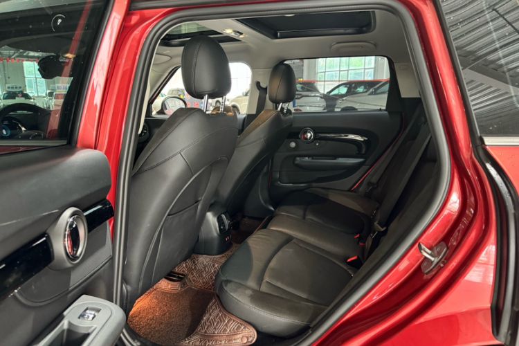 Used MINI Clubman 2023 2.0T COOPER S Connoisseur Interior 1