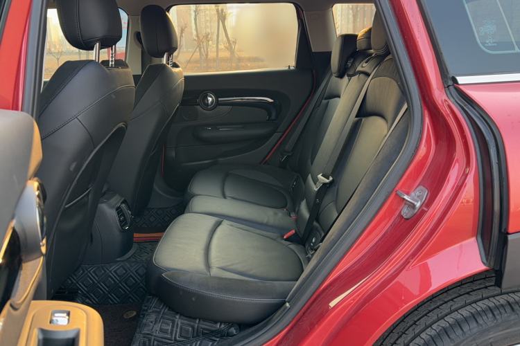 Used MINI Clubman 2023 1.5T COOPER Connoisseur Interior 1