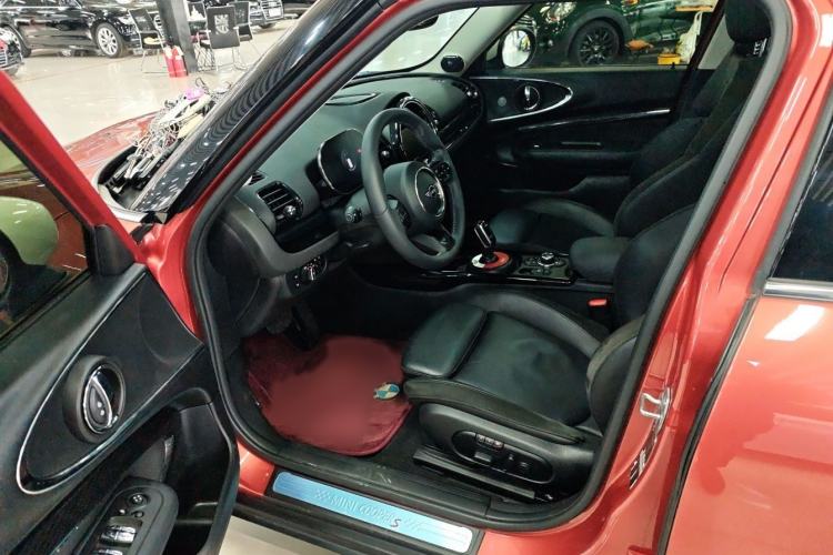 Used MINI Clubman 2023 2.0T COOPER S Connoisseur Interior 1