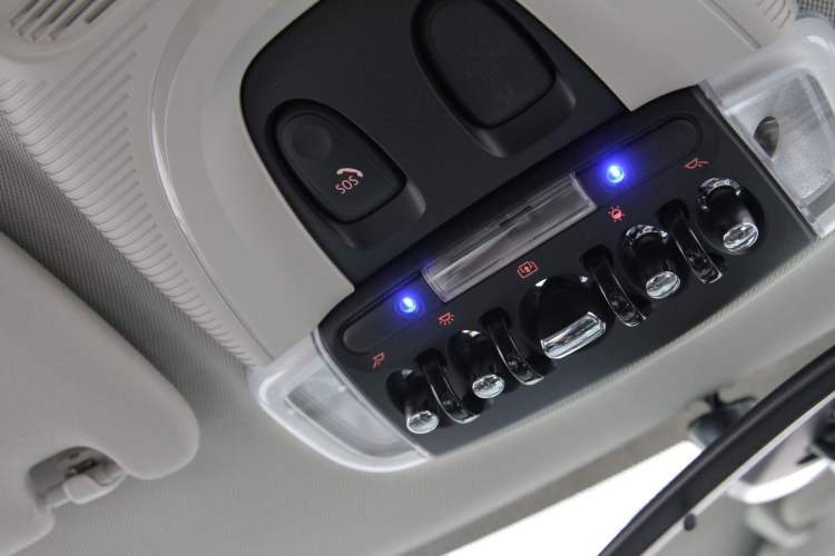 Used MINI Clubman 2023 2.0T COOPER S Limited Edition Arc Interior 9