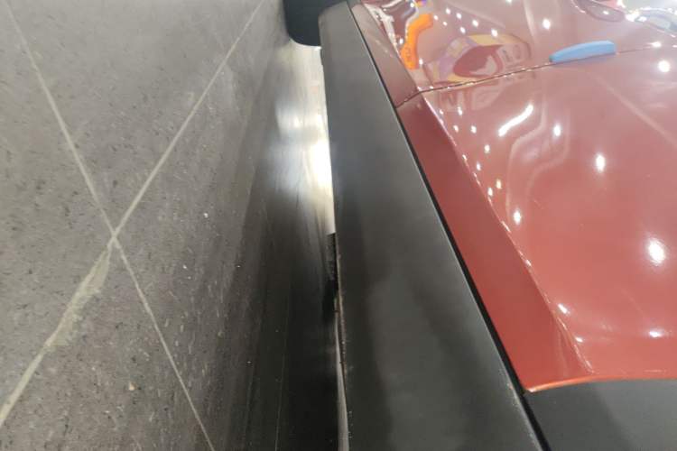 Used MINI Clubman 2023 2.0T COOPER S Limited Edition Arc Left Side Sill