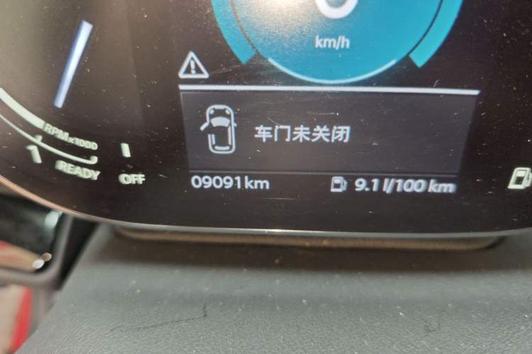 Used MINI Clubman 2023 1.5T COOPER Classic Edition Odometer Close Up