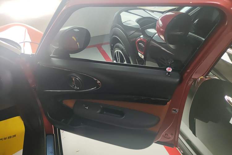 Used MINI Clubman 2023 Revised 2.0T COOPER S Connoisseur Right Front Door Interior