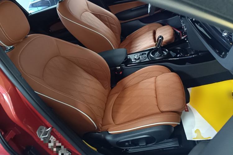Used MINI Clubman 2023 Revised 2.0T COOPER S Connoisseur Right Front Seat