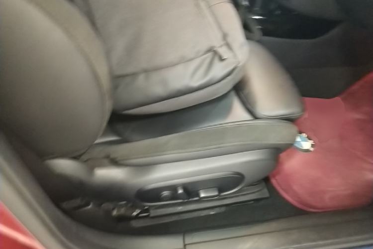 Used MINI Clubman 2023 2.0T COOPER S Connoisseur Right Front Seat