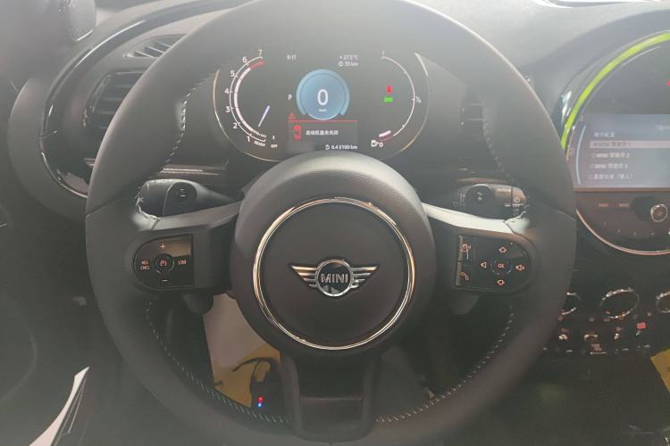 Used MINI Clubman 2023 Revised 2.0T COOPER S Connoisseur Steering Wheel