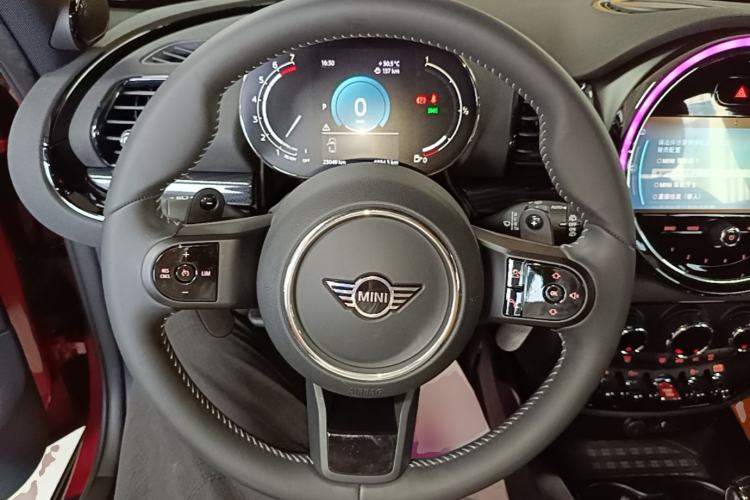 Used MINI Clubman 2023 Revised 2.0T COOPER S Connoisseur Steering Wheel