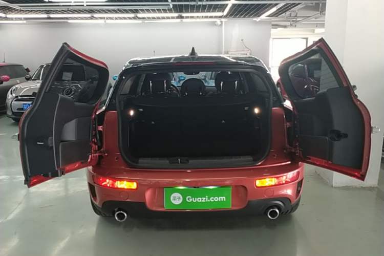 Used MINI Clubman 2023 2.0T COOPER S Connoisseur Trunk
