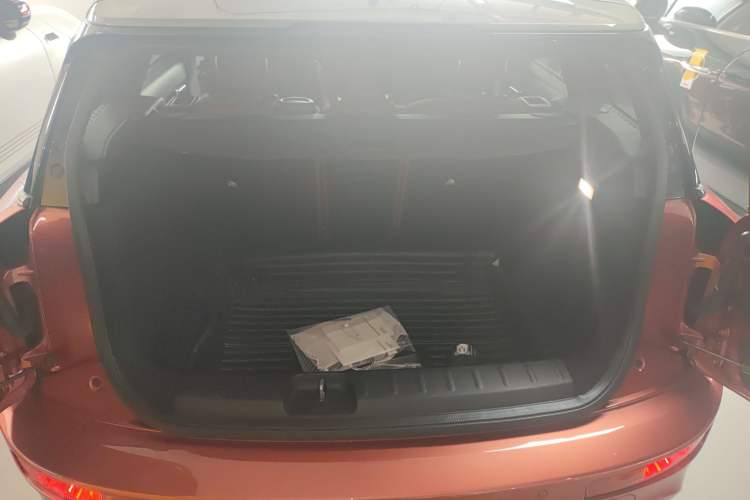 Used MINI Clubman 2023 Revised 2.0T COOPER S Connoisseur Trunk