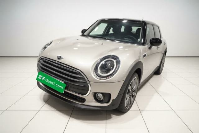 MINI Clubman 2023 Refresh 1.5T COOPER Connoisseur مستعملة