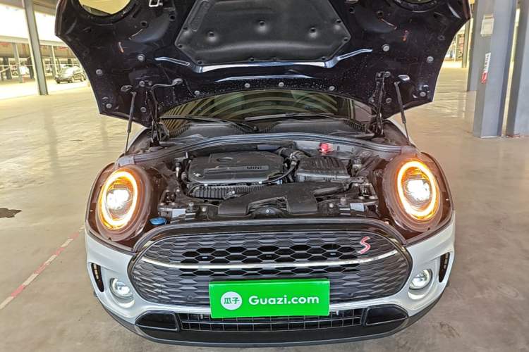 Used MINI Clubman 2023 Revised 2.0T COOPER S Connoisseur Engine Bay