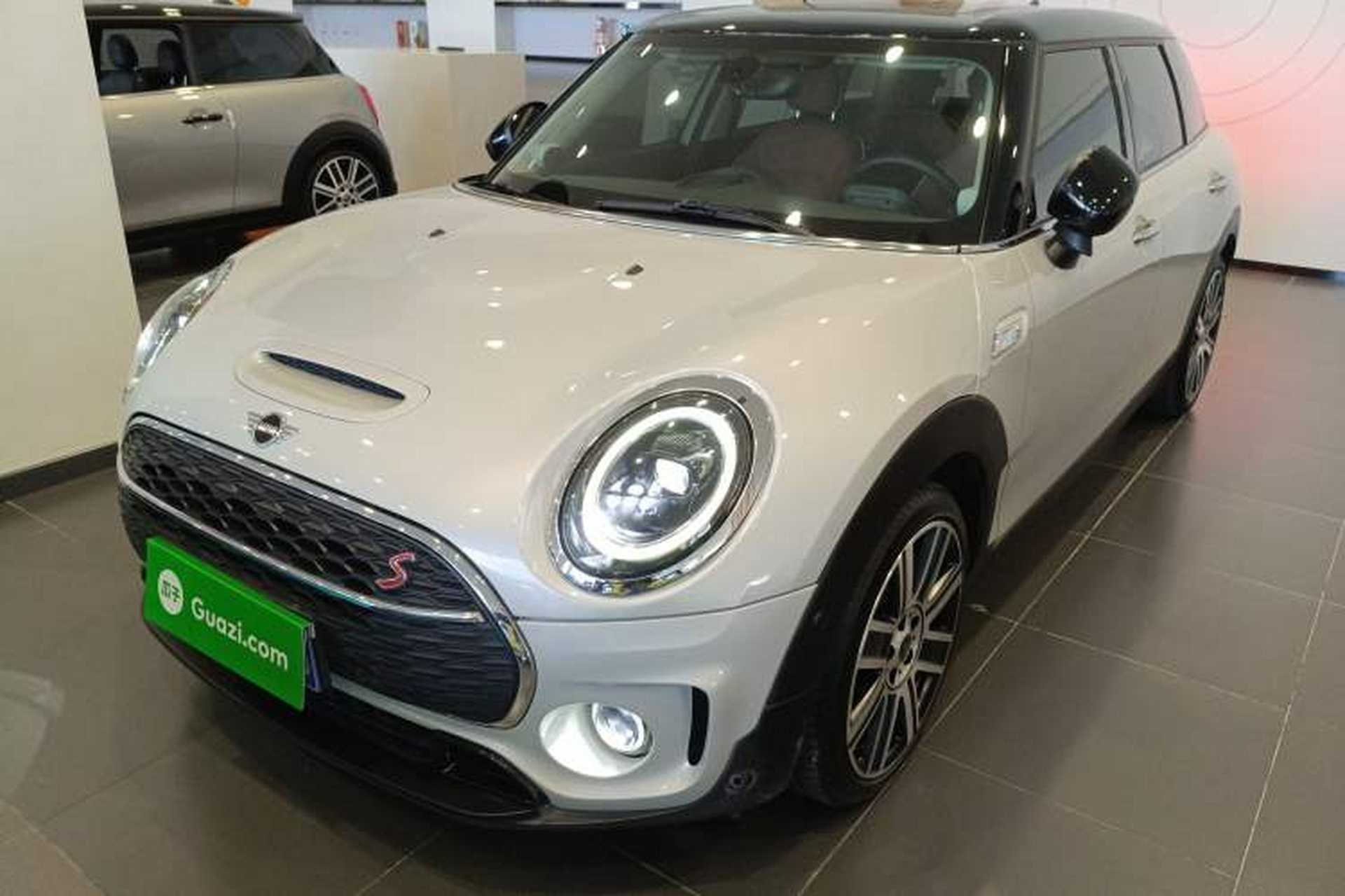 Used MINI Clubman 2023 2.0T COOPER S Connoisseur Front Left 45 Deg