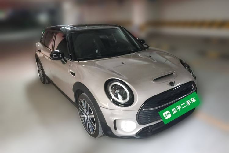 Used MINI Clubman 2023 Revised 2.0T COOPER S Connoisseur Front Right 45 Deg
