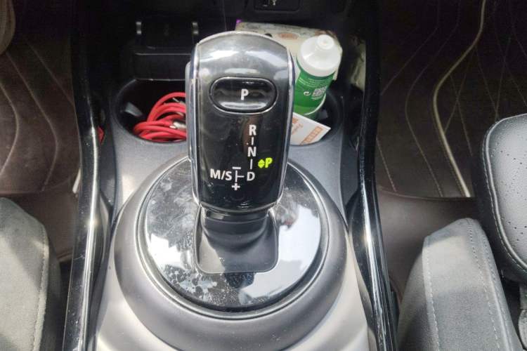 Used MINI Clubman 2023 Refresh 1.5T COOPER Connoisseur Gear Lever