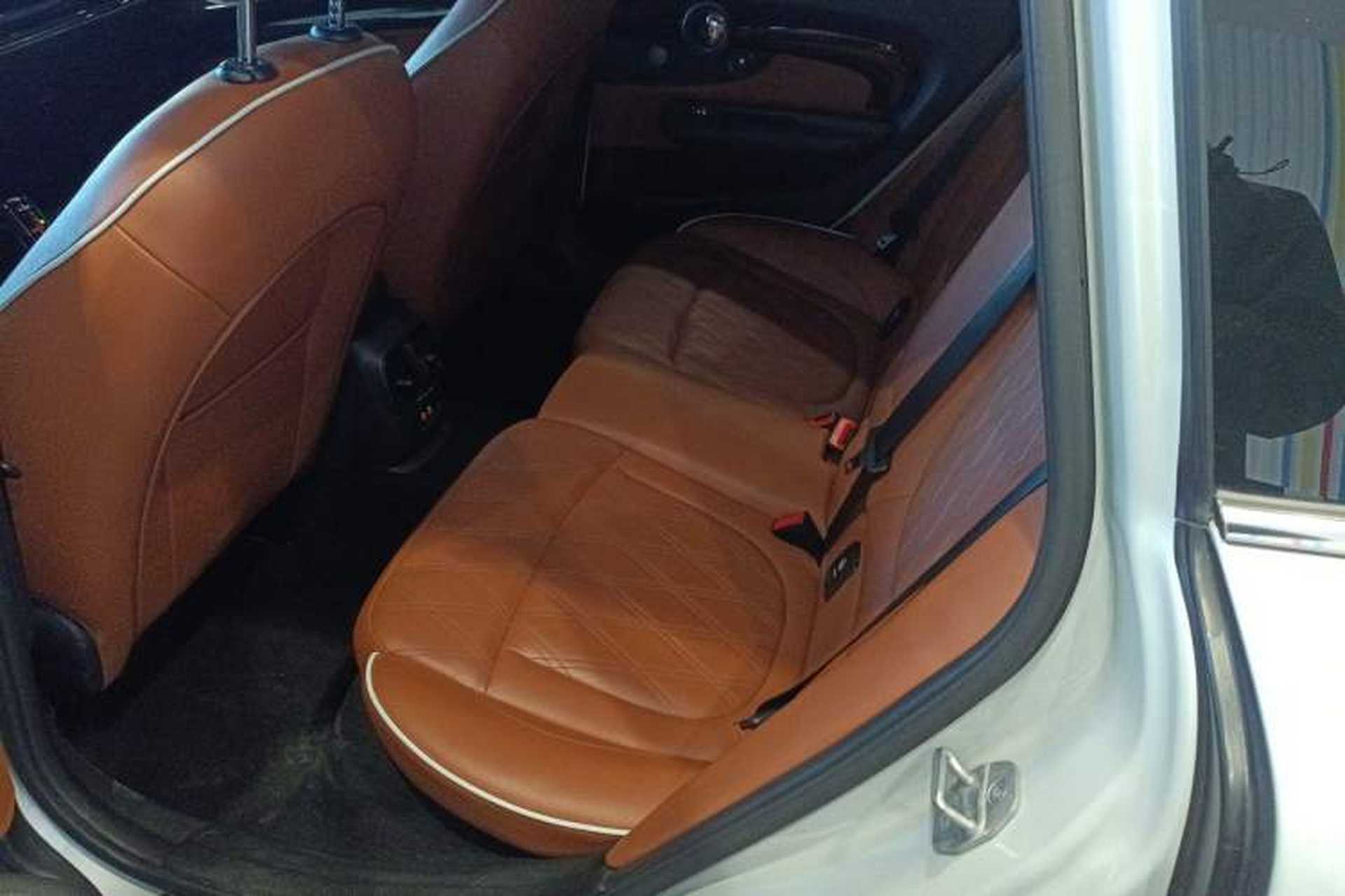 Used MINI Clubman 2023 2.0T COOPER S Connoisseur Left Rear Seat