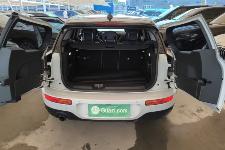 Used MINI Clubman 2023 1.5T COOPER Connoisseur Trunk