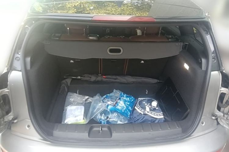 Used MINI Clubman 2023 Final Edition The Last Gentleman Commemorative Edition Trunk