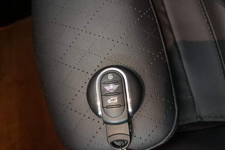 Used MINI Clubman 2023 2.0T COOPER S Limited Edition Arc Vehicle Key