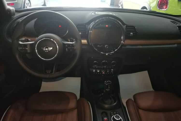 Used MINI Clubman 2023 Final Edition The Last Gentleman Commemorative Edition Center Console