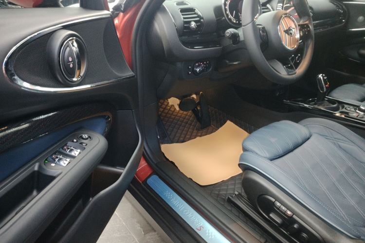 Used MINI Clubman 2023 Revised 2.0T COOPER S Connoisseur Driver Seat