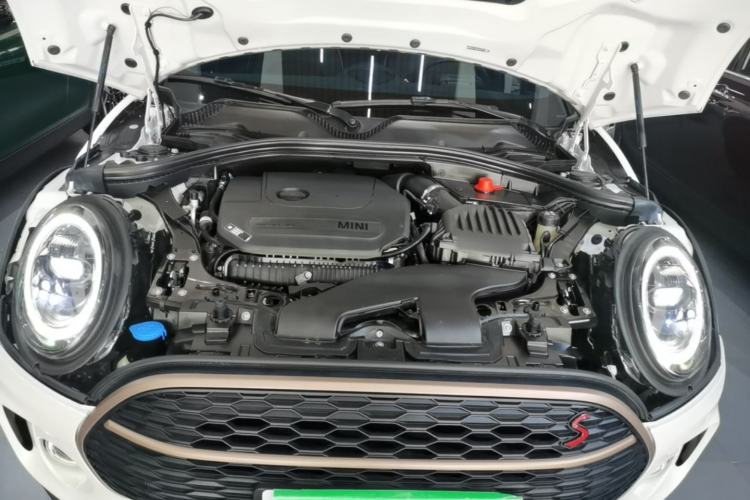 Used MINI Clubman 2023 Final Edition The Last Gentleman Commemorative Edition Engine Bay