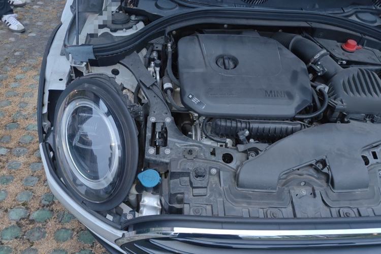 Used MINI Clubman 2023 Refresh 1.5T COOPER Connoisseur Engine Bay Right
