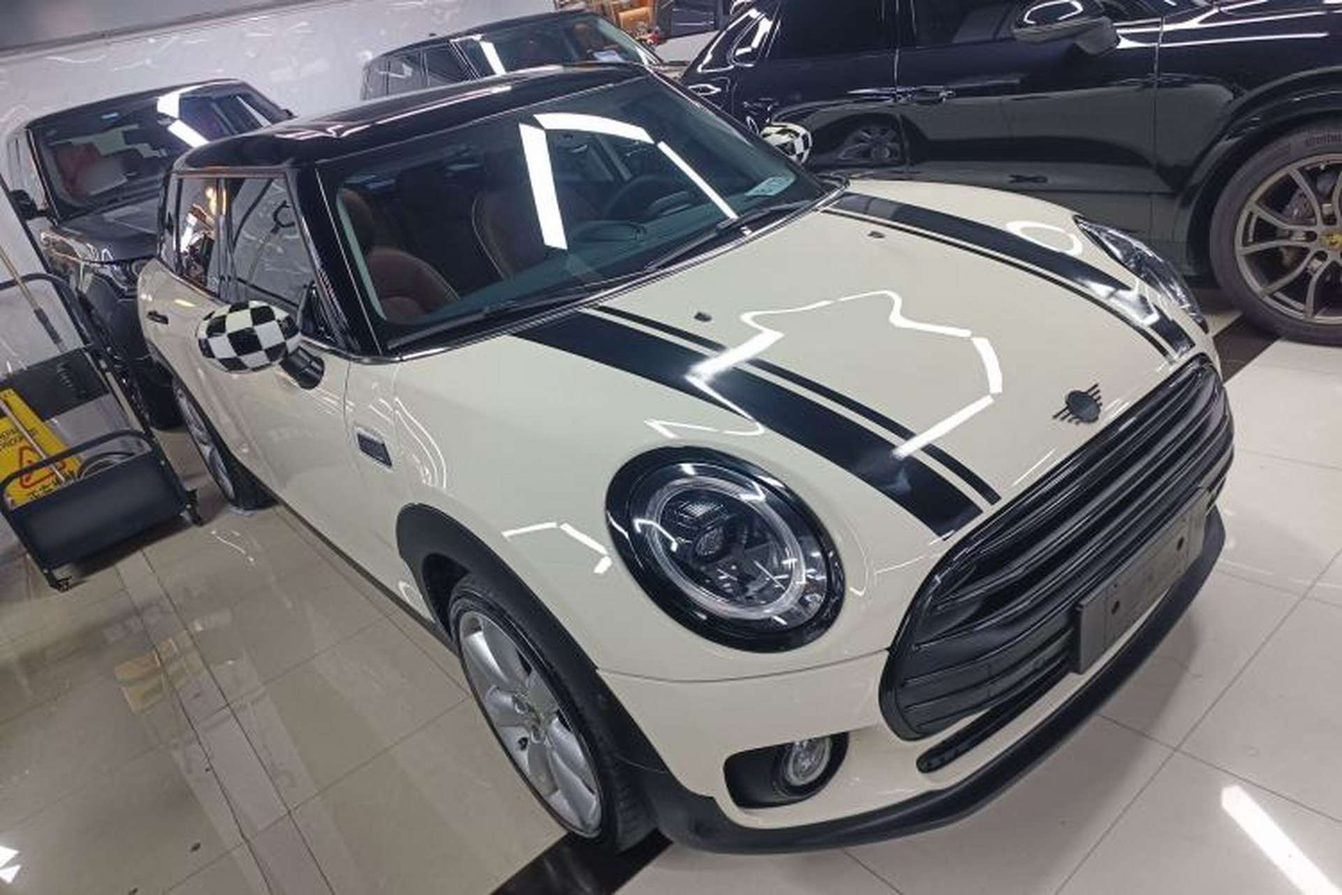 Used MINI Clubman 2023 1.5T COOPER Connoisseur Exterior 2