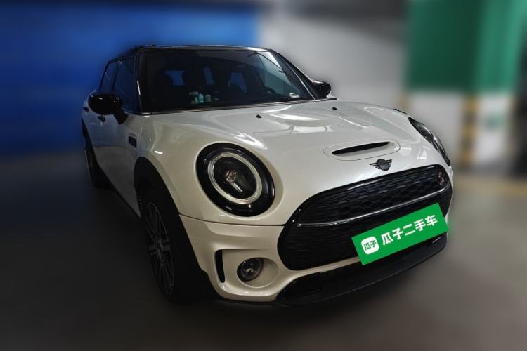 Used MINI Clubman 2023 Revised 2.0T COOPER S Connoisseur Front Right 45 Deg