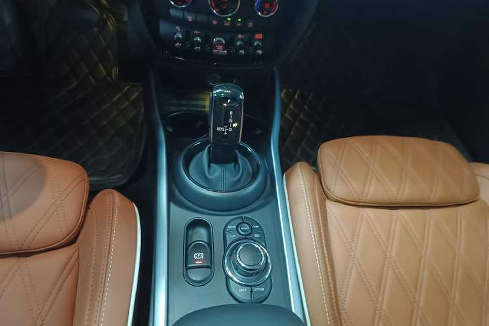 Used MINI Clubman 2023 1.5T COOPER Connoisseur Gear Lever