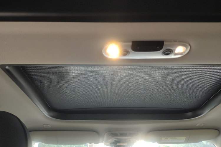 Used MINI Clubman 2023 Updated 1.5T COOPER Classic Edition Headliner