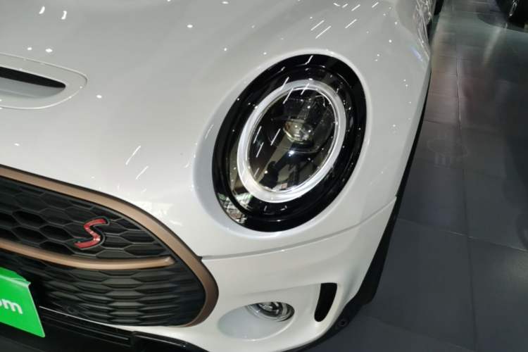 Used MINI Clubman 2023 Final Edition The Last Gentleman Commemorative Edition Left Front Headlight