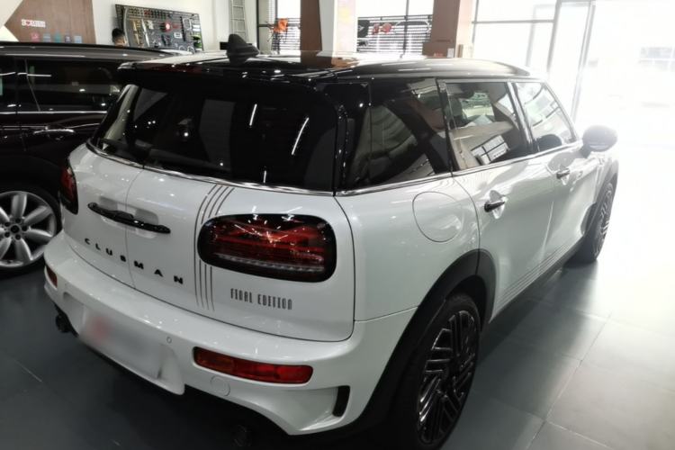Used MINI Clubman 2023 Final Edition The Last Gentleman Commemorative Edition Rear Right 45 Deg