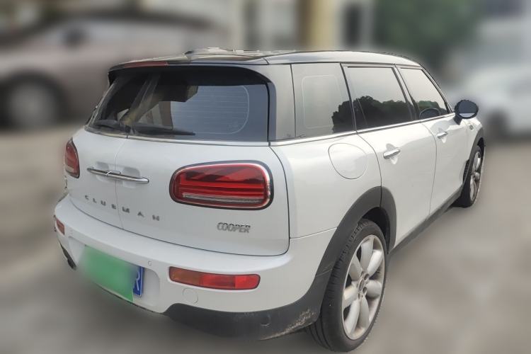 Used MINI Clubman 2023 Updated 1.5T COOPER Classic Edition Rear Right 45 Deg