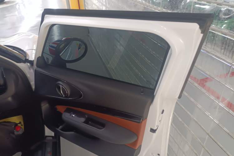 Used MINI Clubman 2023 Revised 2.0T COOPER S Connoisseur Right Front Door Interior