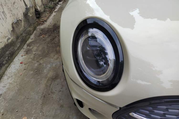 Used MINI Clubman 2023 2.0T COOPER S Connoisseur Right Front Headlight