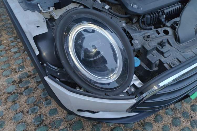 Used MINI Clubman 2023 Refresh 1.5T COOPER Connoisseur Right Front Headlight