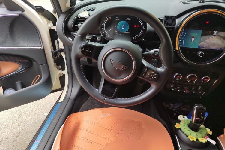 Used MINI Clubman 2023 2.0T COOPER S Connoisseur Steering Wheel