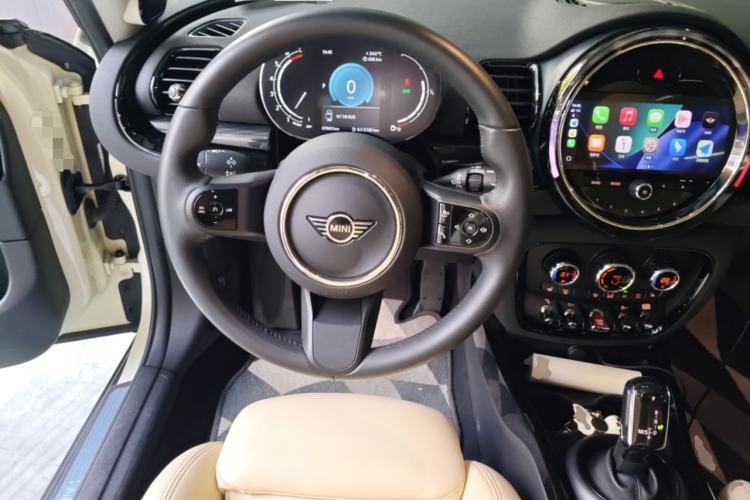 Used MINI Clubman 2023 1.5T COOPER Classic Edition Steering Wheel