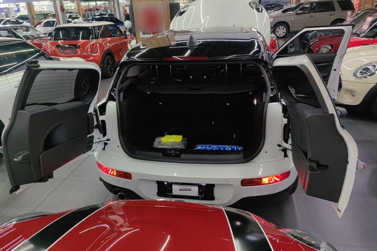 Used MINI Clubman 2023 Updated 1.5T COOPER Classic Edition Trunk