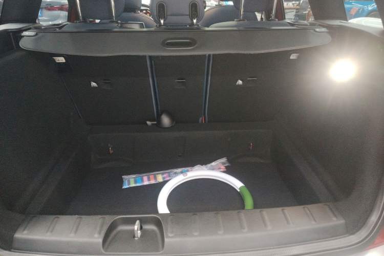 Used MINI Clubman 2023 Revised 2.0T COOPER S Connoisseur Trunk