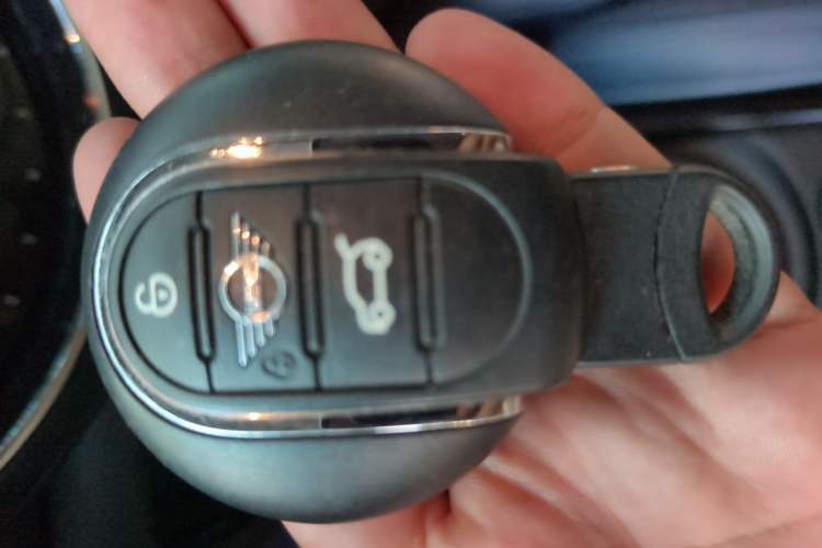 Used MINI Clubman 2023 2.0T COOPER S Connoisseur Vehicle Key