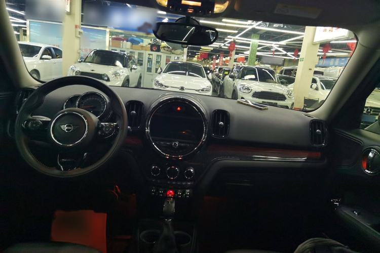 Used MINI Countryman 2018 2.0T COOPER S ALL4 Artist Interior 2