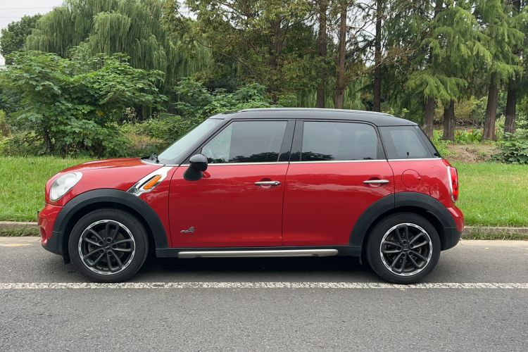 Used MINI Countryman 2014 1.6T COOPER ALL4 Fun Exterior 2