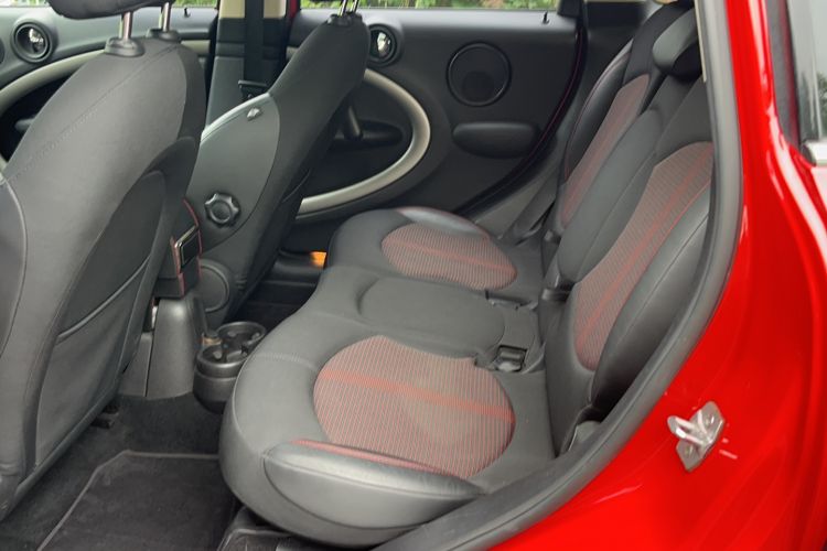 Used MINI Countryman 2014 1.6T COOPER ALL4 Fun Interior 2