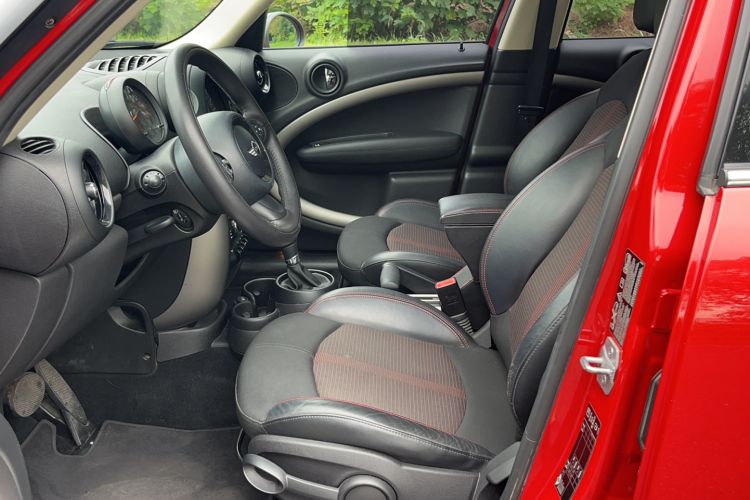 Used MINI Countryman 2014 1.6T COOPER ALL4 Fun Left Front Seat