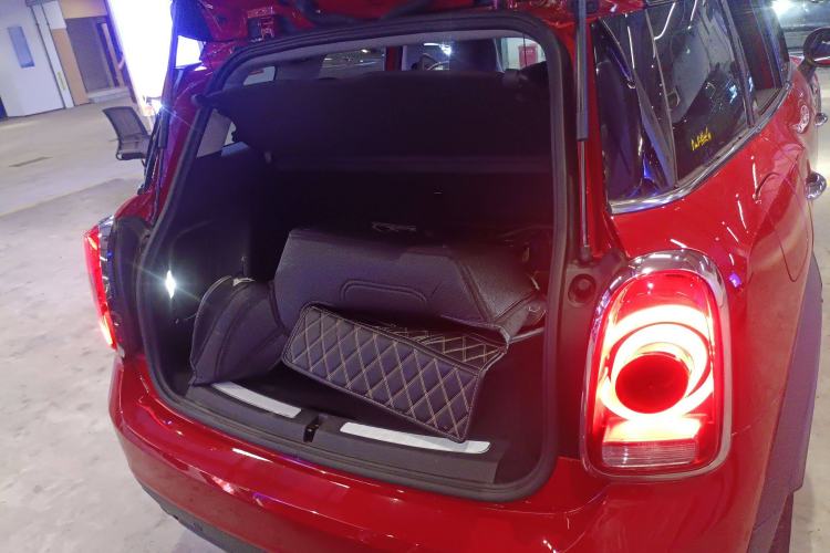 Used MINI Countryman 2018 1.5T COOPER ALL4 Artist Trunk
