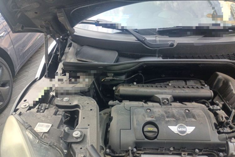 Used MINI Countryman  Engine Bay Right